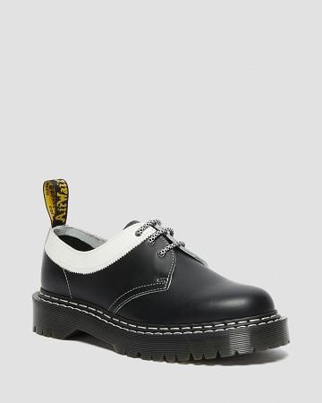 Men's Dr Martens 1461 Bex Smooth Contrast Leather Oxfords Shoes Black / White | AU 584QMA